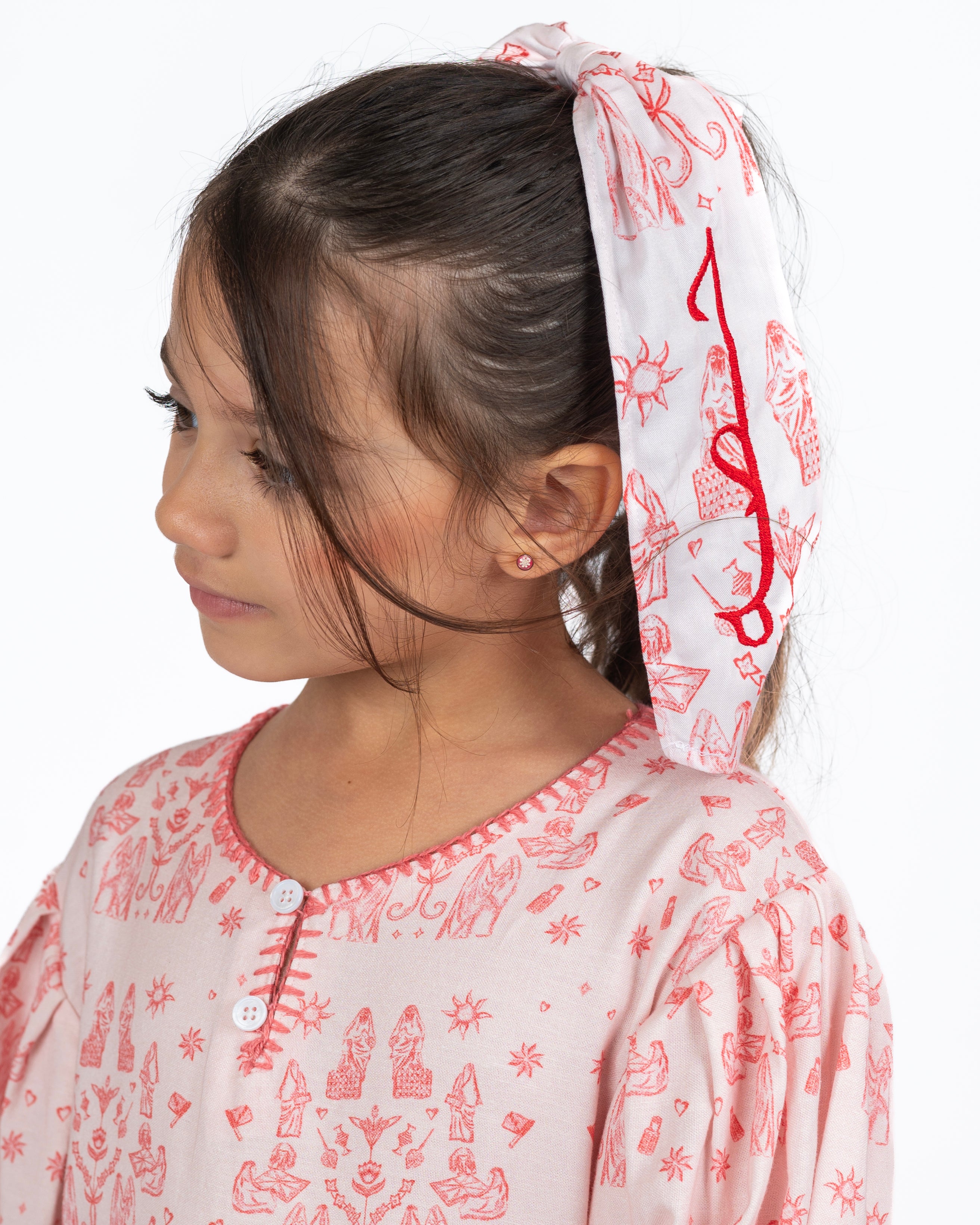 NISWA OUD Scrunchie